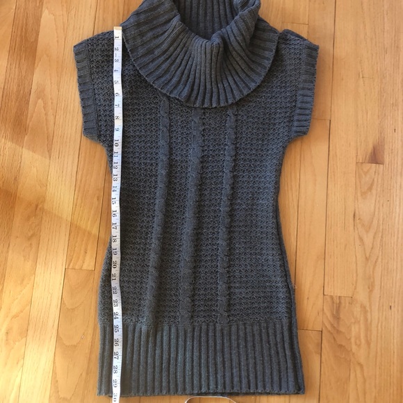Cowl neck longer sweater - Picture 11 of 12